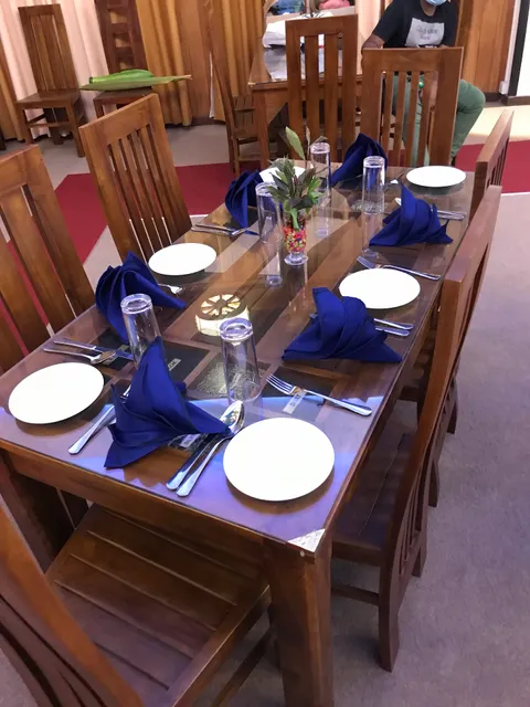 New Giragama Tea factory & Restaurant