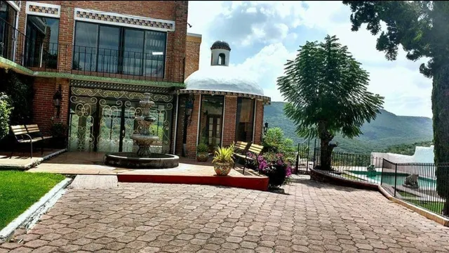 Hotel Restaurante Salón Los Alcatraces