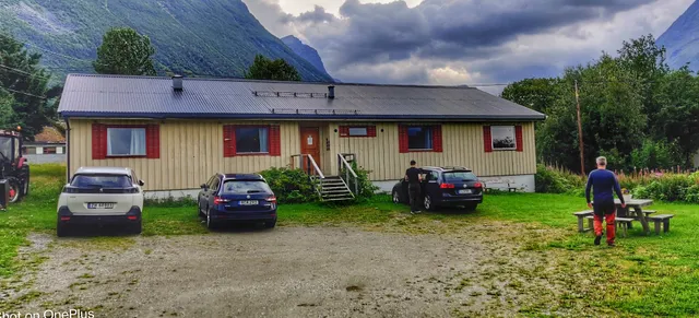 Lyngenfjord, Frøyas Hus