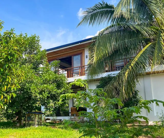 Paruparong Bughaw Ecofarm Resort