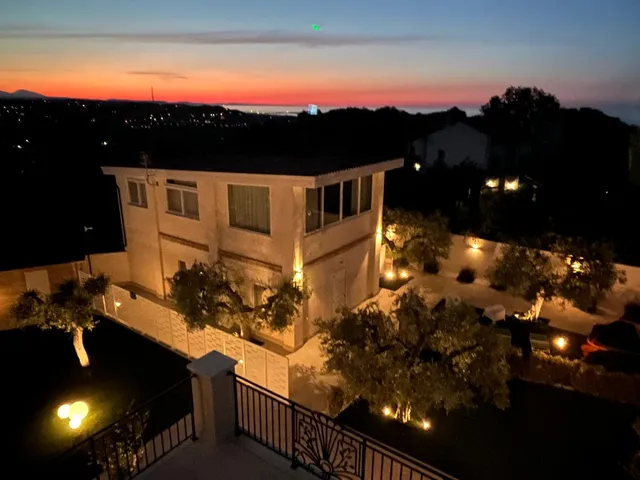 La Depèndance Luxury Rooms