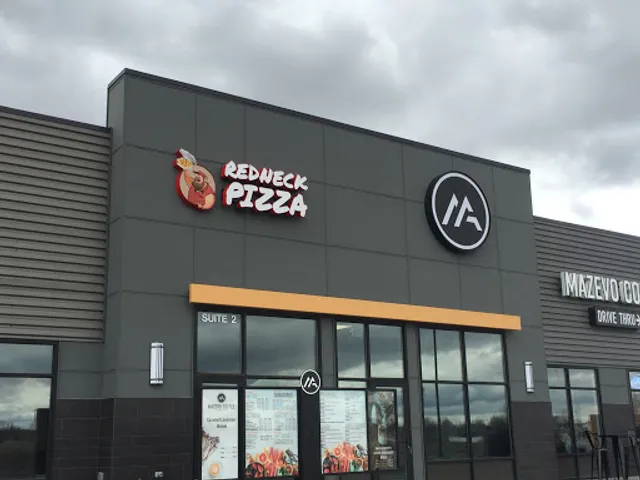 Redneck Pizza & Chicken Billings