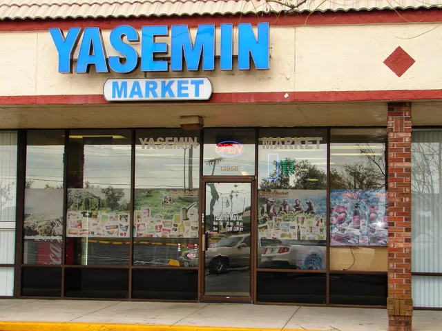 Yasemin Market