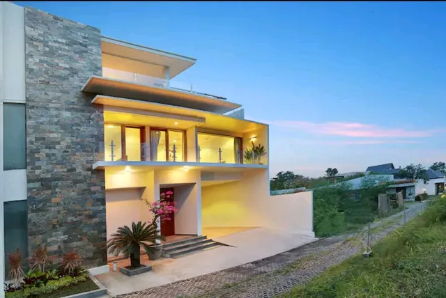 Villa Rainbow Runner