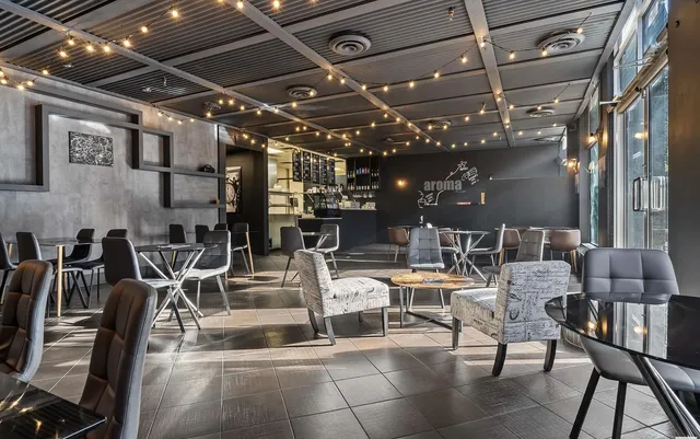 AROMA CAFE & SNACKS BAR