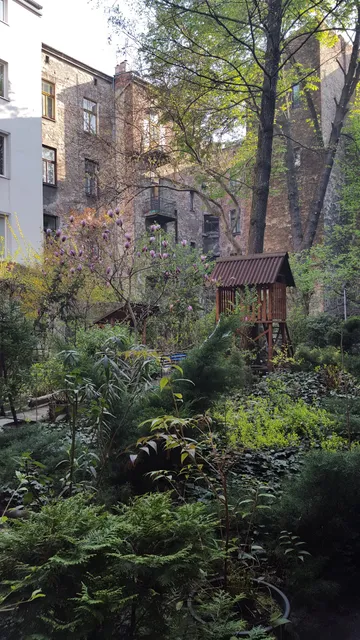 Art-Mont Guest House