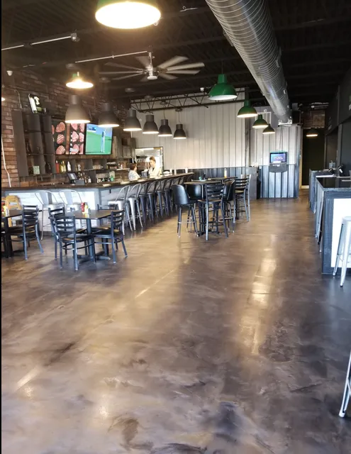 The Sand Trap Bar & Grill and Indoor Golf