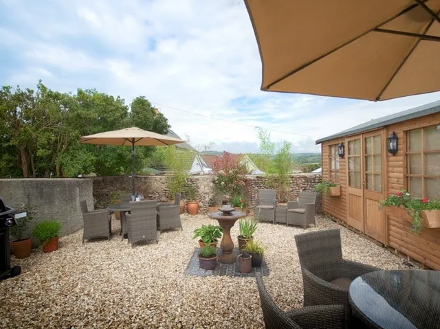 Yeoman's Acre Self Catering Cottages