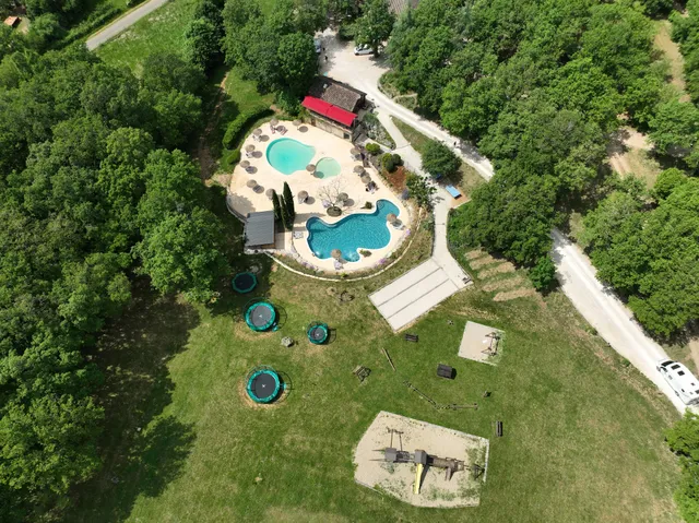 Camping La Truffiere Saint Cirq