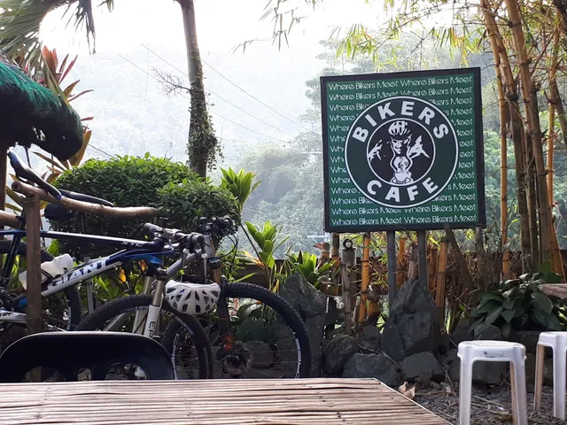 Biker's Cafe