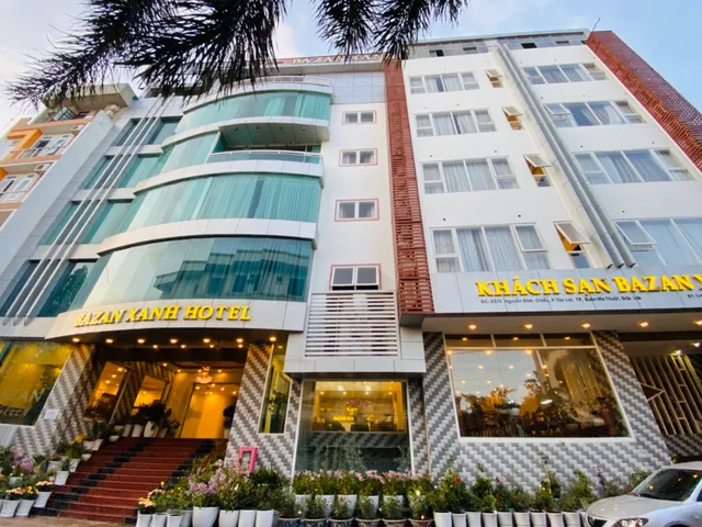 Khách sạn Bazan Xanh