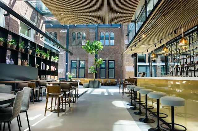 KonneKt Restaurant, Bar & Lounge