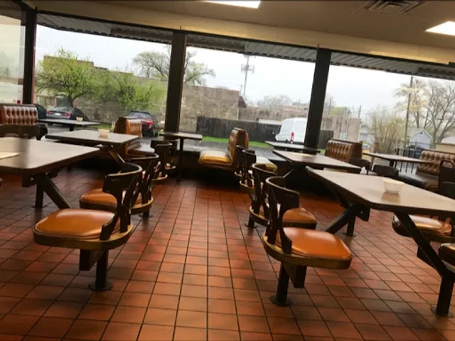 The Grinder's & Spaghetti House - Moline