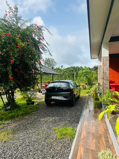 Varsha Gaddemane Homestay