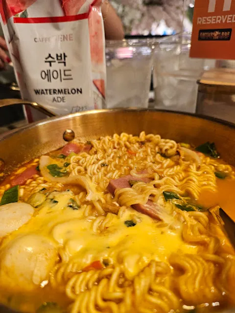 Ramyeon Bar and Restaurant