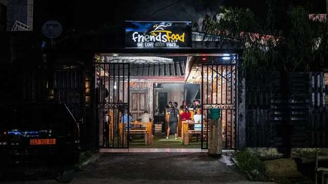 Friends Food Bonamoussadi