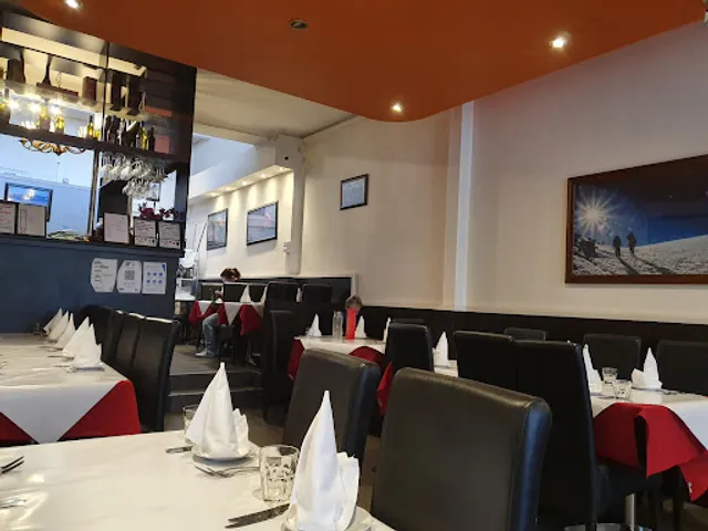 Camberwell Curry House Best Indian and Nepalese Restaurant