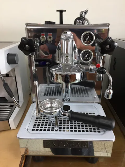 貓咖啡・Cat Coffee (禾富食品事業有限公司)