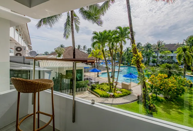 NH Boat Lagoon Phuket Resort