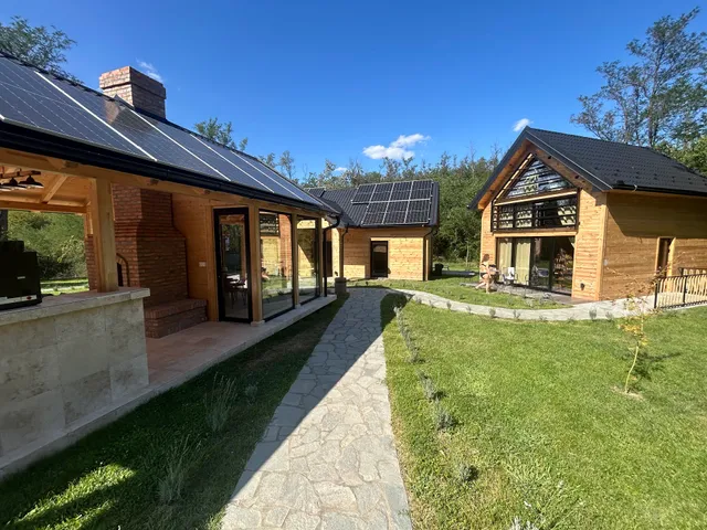 Espacio Resort - Pool & Spa