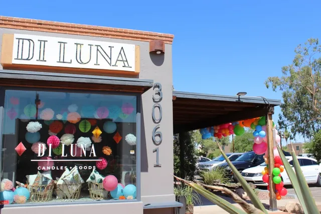 Di Luna Candles + Goods