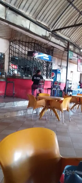 Arusha Night Park, Mianzini