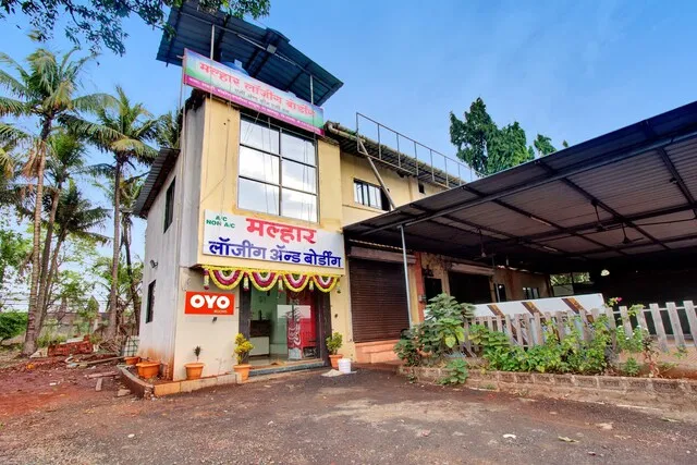 OYO Flagship Malhar Lodging & Boarding