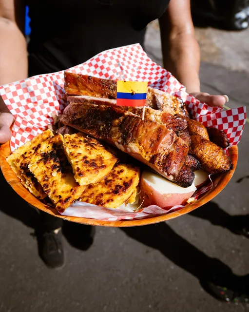 La Parrilla llanera (carne llanera)