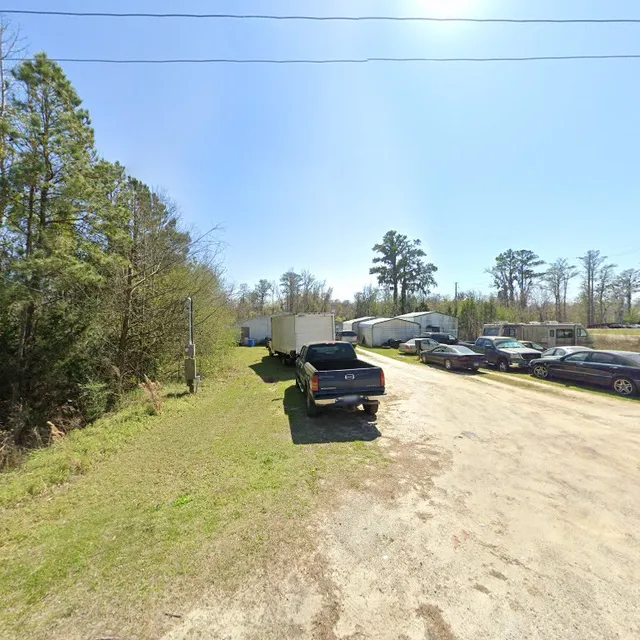 Hannah's Service Center