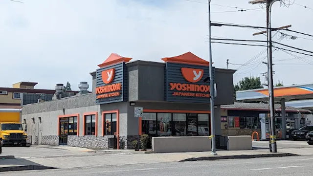 Yoshinoya Sherman Way