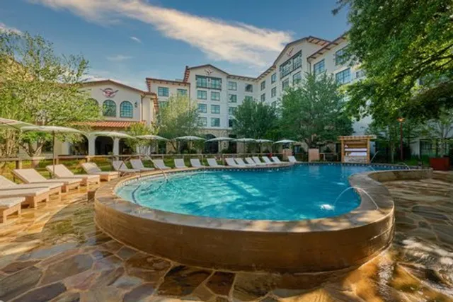 Hotel Drover, Autograph Collection