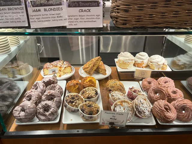 Community Plaza Shopping Center