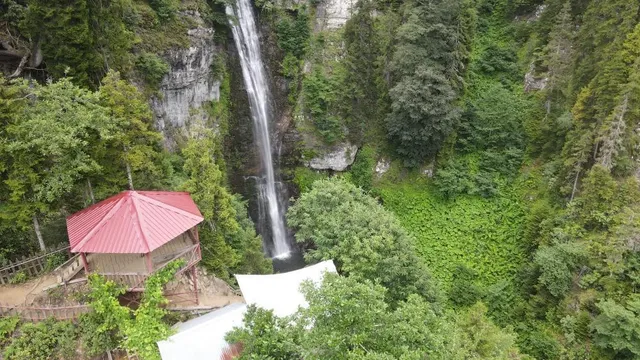 Maral Falls