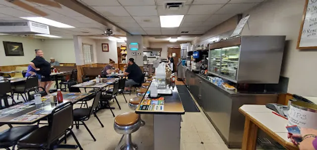 Brookfield Family Diner