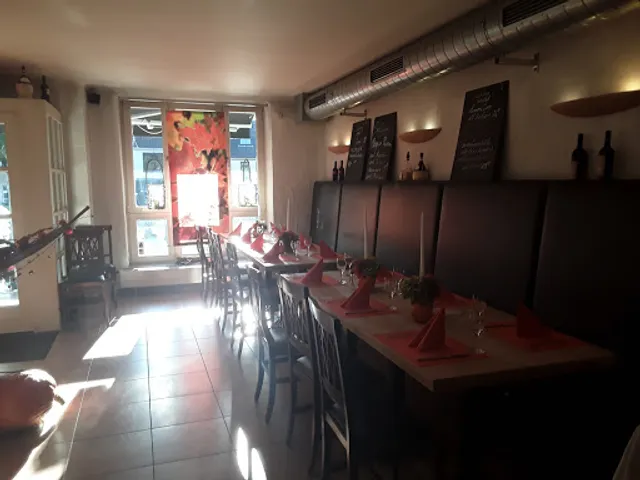 Pizzeria-Trattoria Piccolino's Rossi e Amici