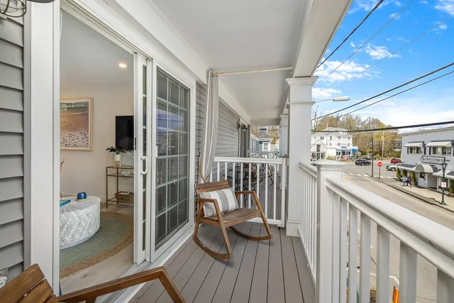 Twenty Shore Guest Suites