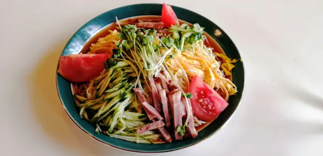 Manraku Dim Sum Restaurant