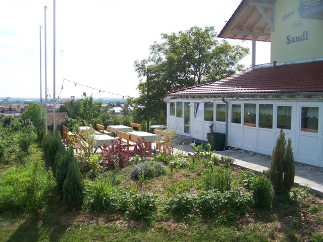 Hotel - Pension - Gasthaus Sandl
