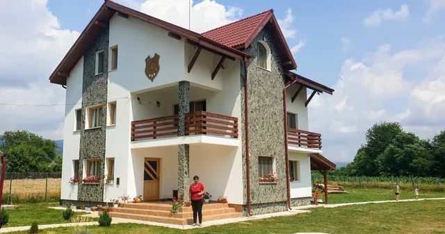 Pensiunea Colţ de Rai