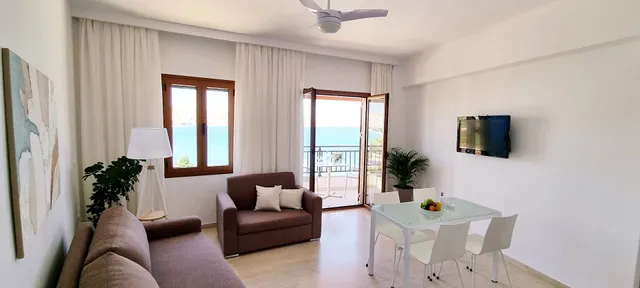 Simon Sea View Apartments