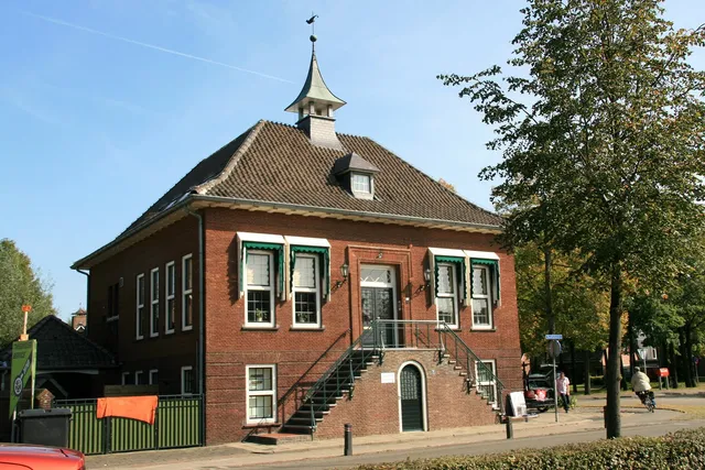 Raadhuis Dinther Suites