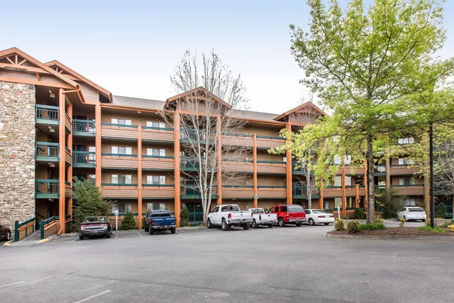 Hilton Vacation Club MountainLoft Gatlinburg