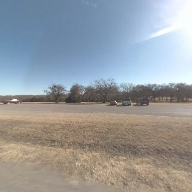 Erwin Park Trailhead parking