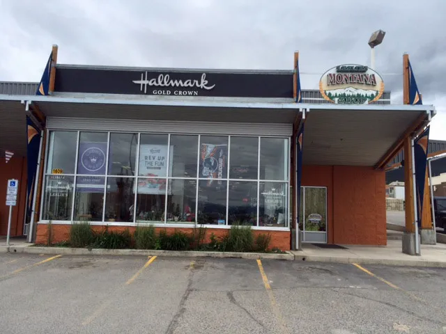 Leslie's Hallmark Shop