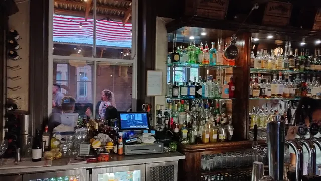 The Bar With No Name