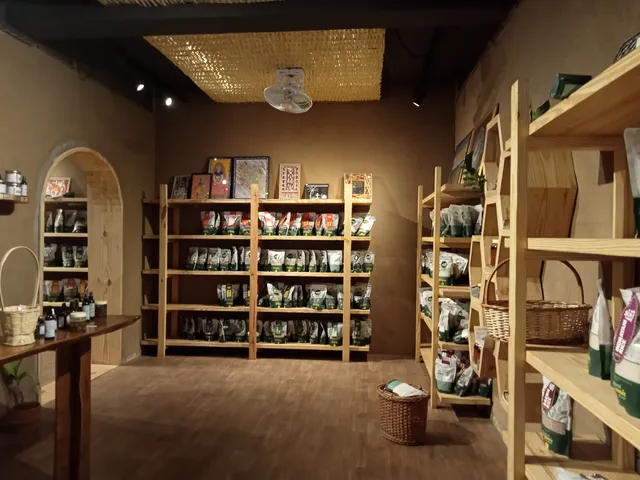 DANGI - Natural Restaurant And Outlet.