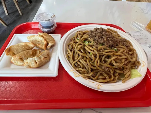 Yang's Noodle 煎饼师傅