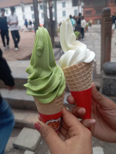 MOMOYO fruit tea & ice cream