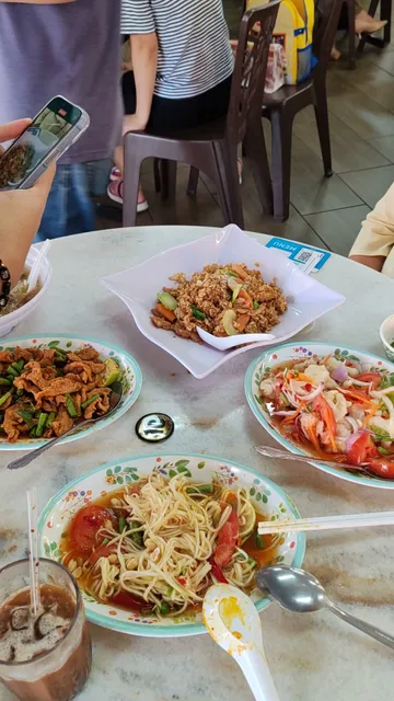 Mali Kitchen Thai Food 茉莉泰国菜