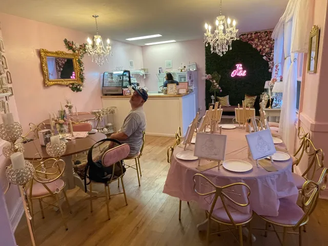 The Tea Party by Little Stars Cakery